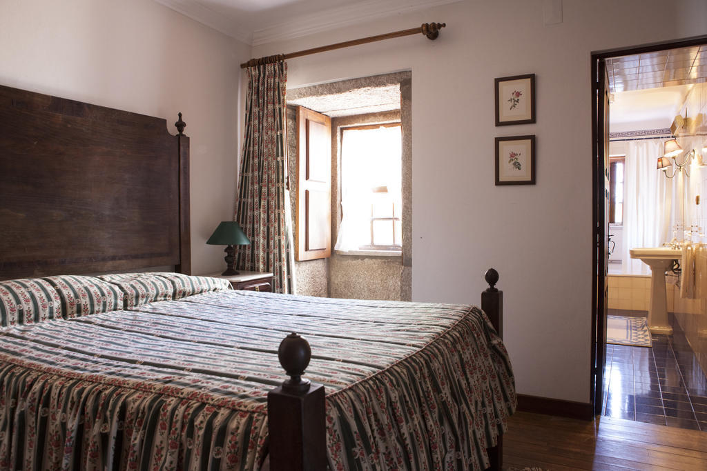 Casa De Darei Pensionat Mangualde Rum bild